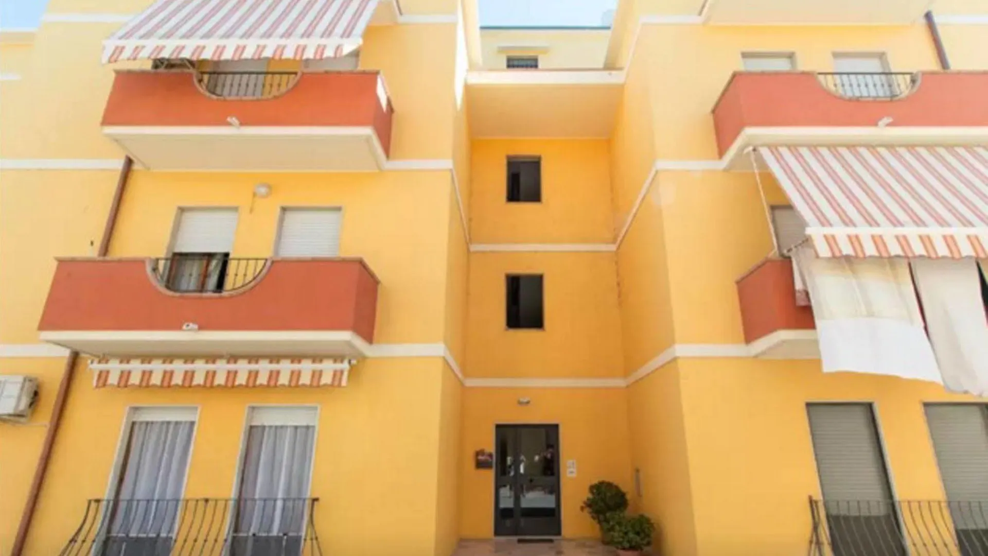 The Bright House Appartement Porto Torres 0*,  Italië